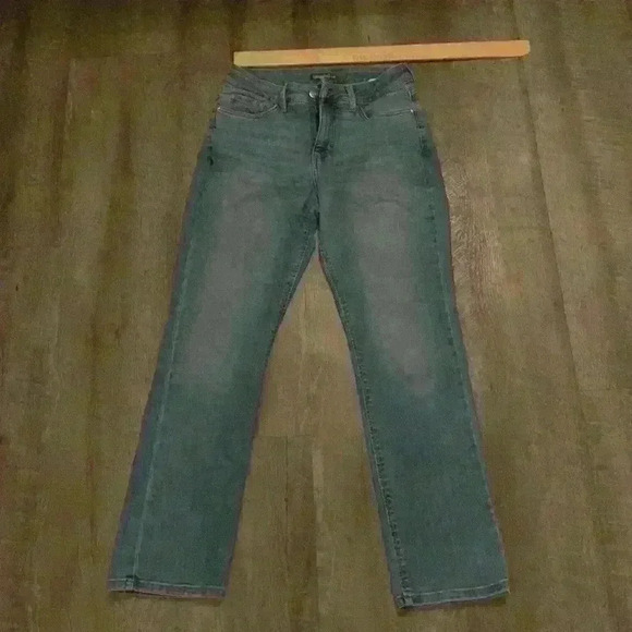 Lee straight leg jeans size 8 - Picture 2 of 7